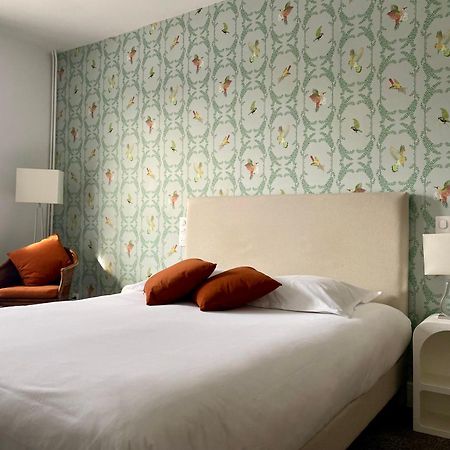 Hotel Marguerite Orleans Bagian luar foto